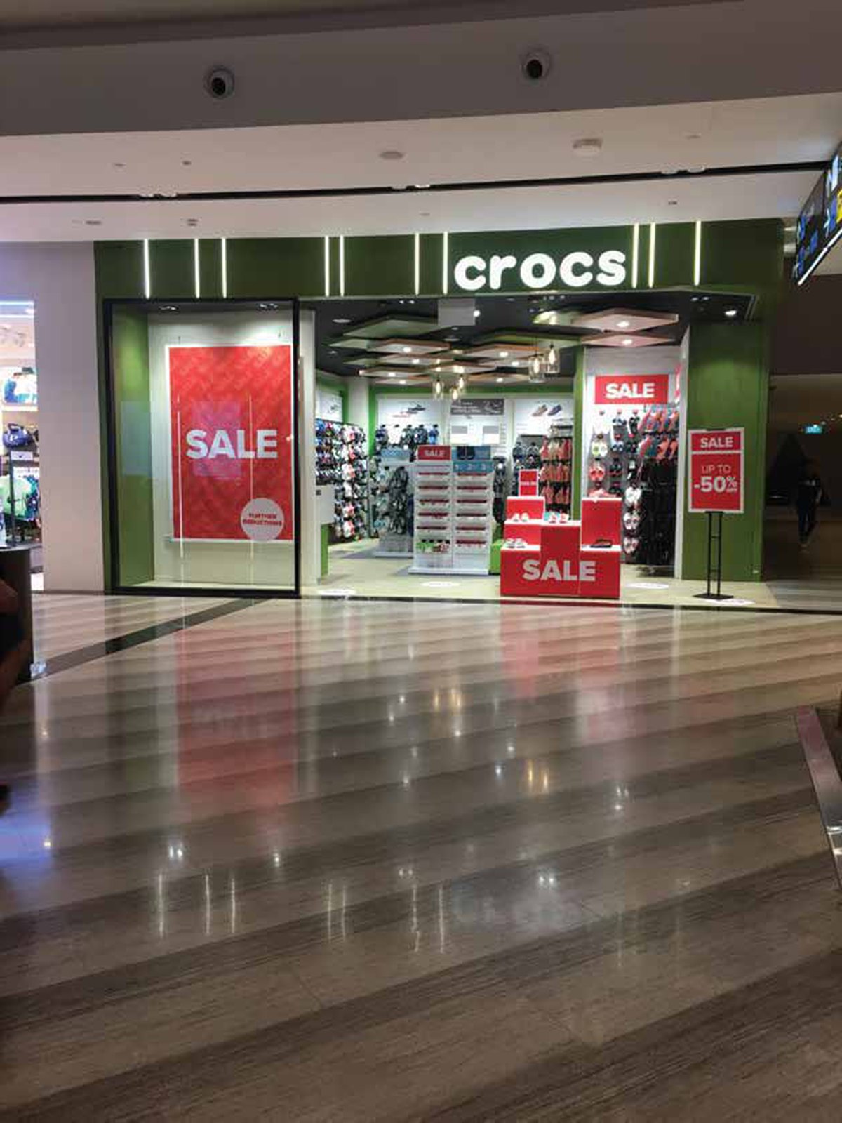 Crocs · Jewel &mdash; storefront fascia