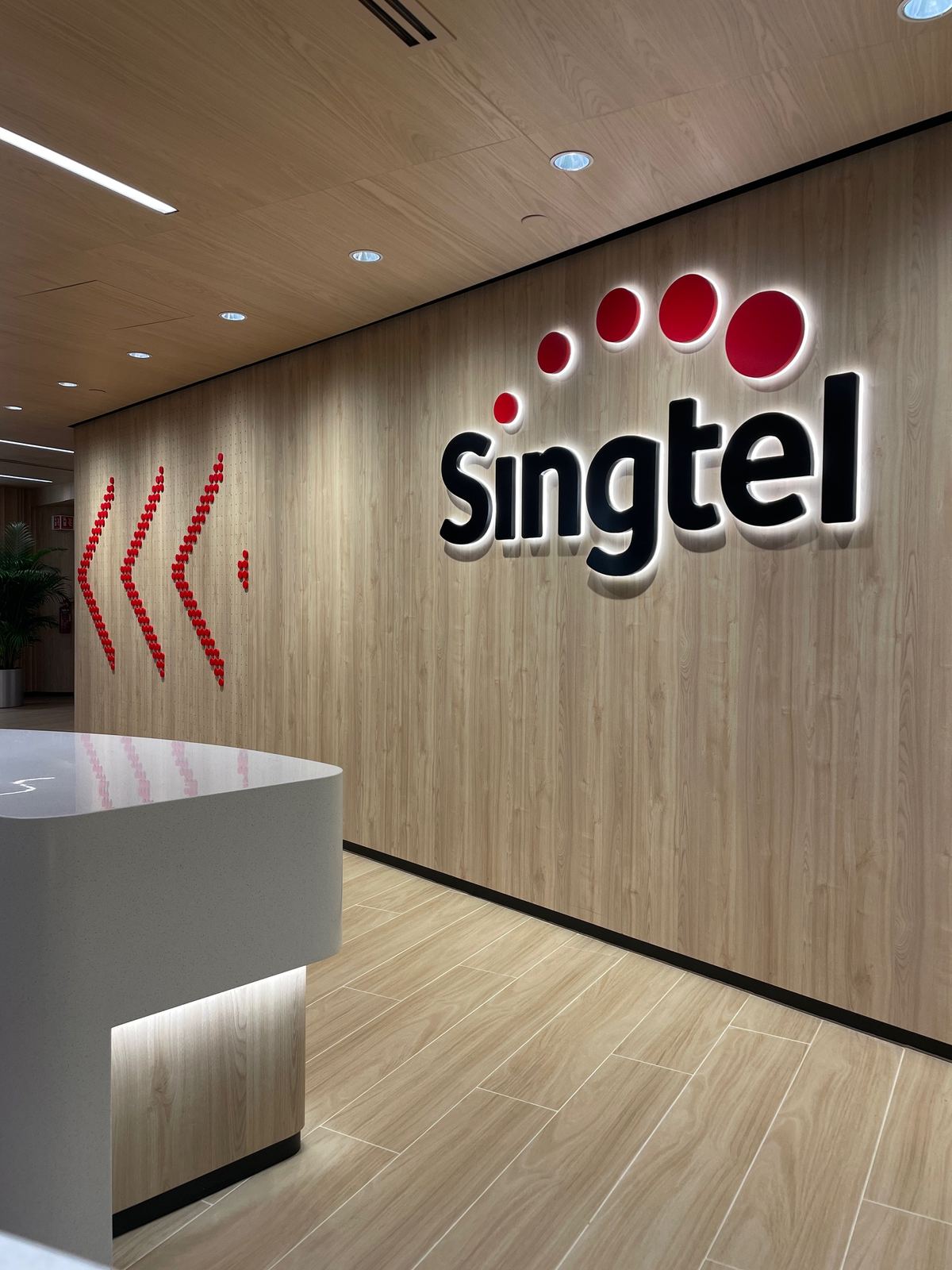 Singtel &mdash; office logo wall